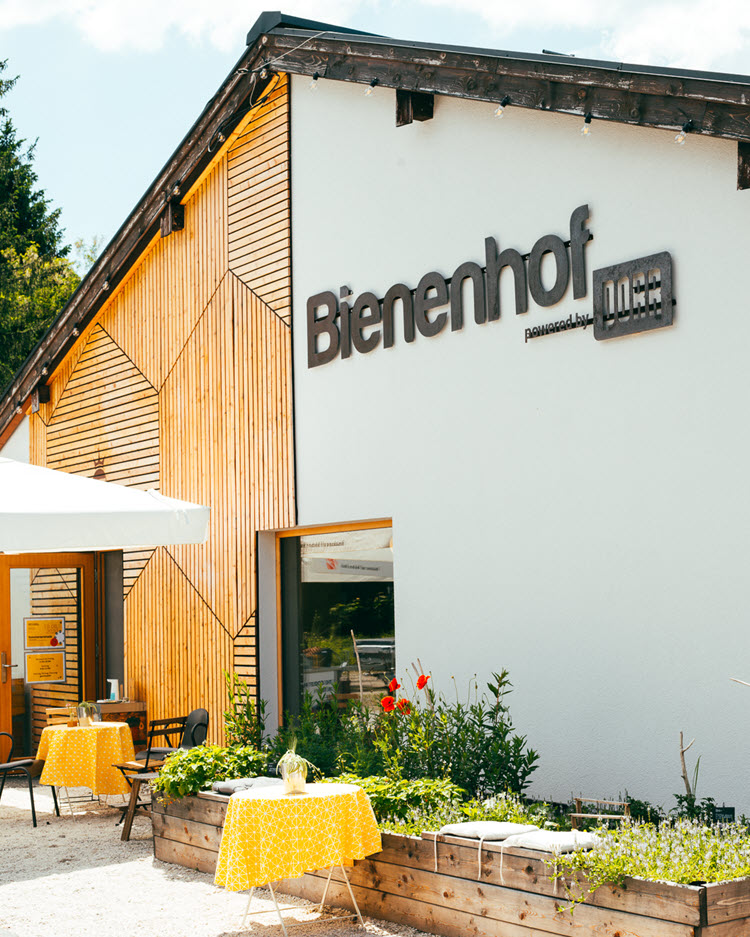 Bienenhof-small